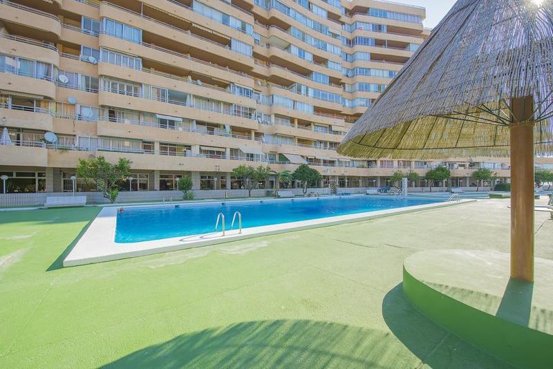 Aguamarina Apts Hotel กัลเป ภายนอก รูปภาพ